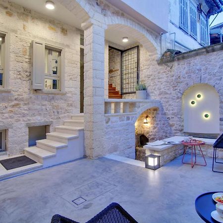 Hotel Boulgari 이오아니아 외부 사진