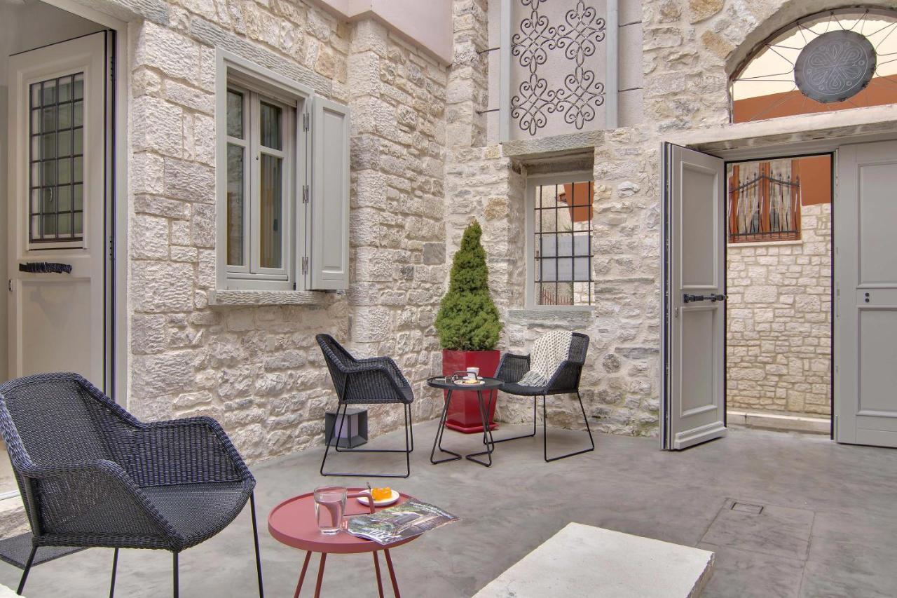 Hotel Boulgari 이오아니아 외부 사진